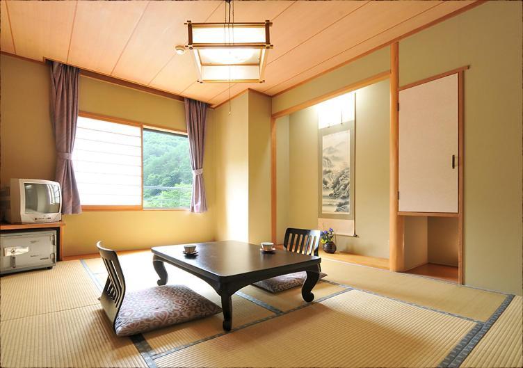 Hotel Bouzantei Kotobuki Ueda Zewnętrze zdjęcie